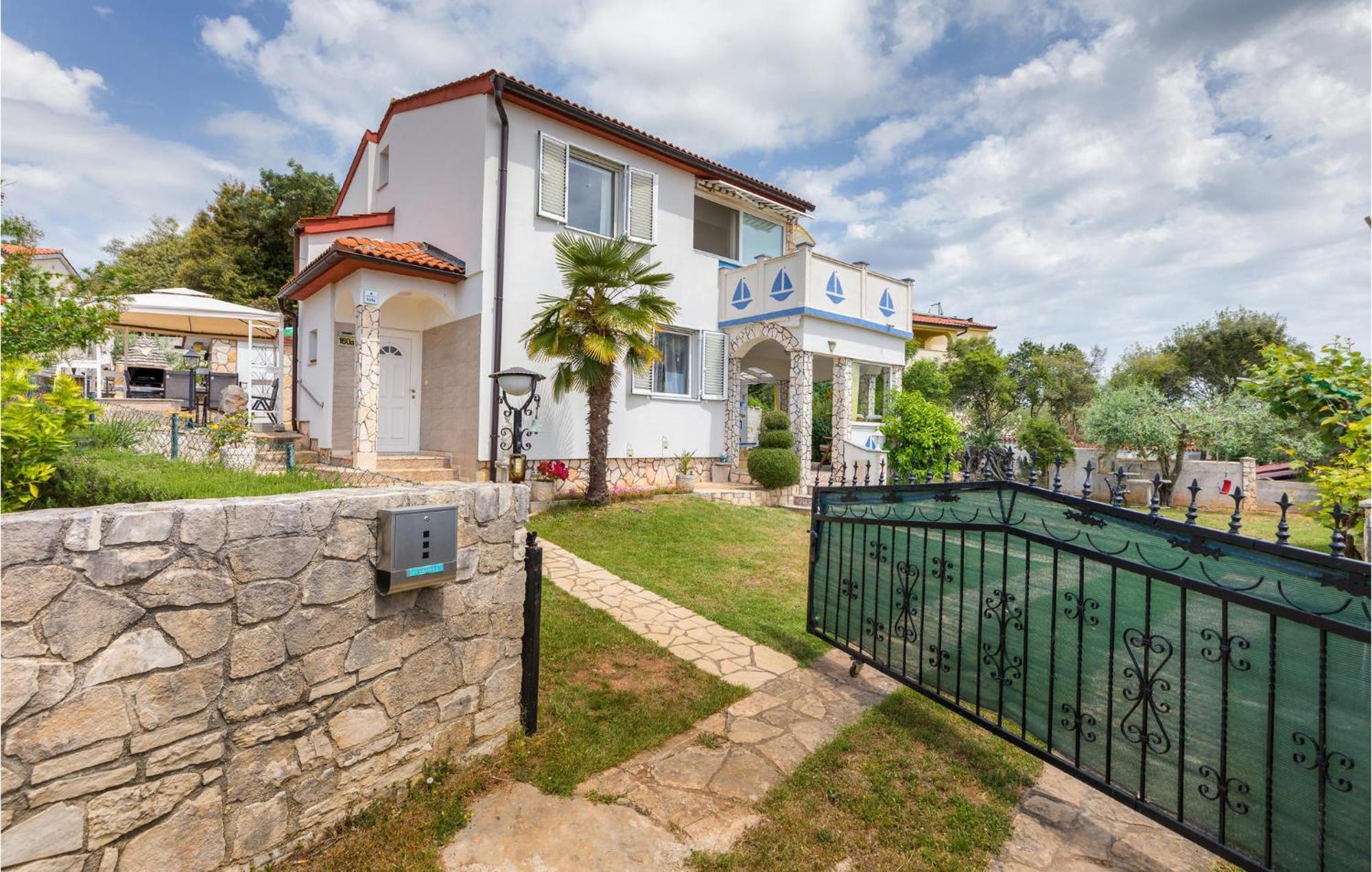 Beautiful Apartment In Barbariga With Kitchen Εξωτερικό φωτογραφία