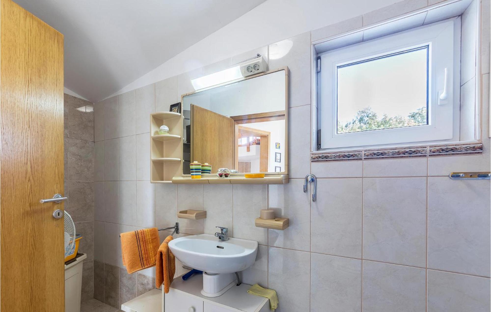 Beautiful Apartment In Barbariga With Kitchen Εξωτερικό φωτογραφία
