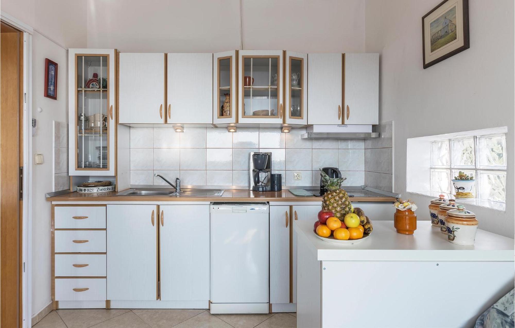 Beautiful Apartment In Barbariga With Kitchen Εξωτερικό φωτογραφία